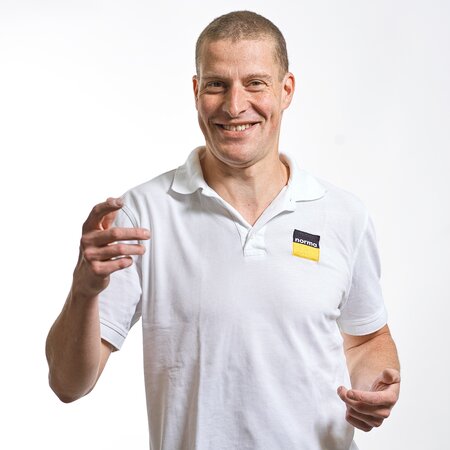 Team von Norma Reiden AG – Produktion: Matthias Haberkorn Portraitaufnahme von Matthias Haberkorn, im Team – Produktion bei der Norma Reiden AG.